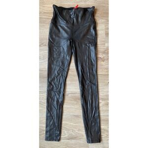 SPANX Women's Size Medium Black Faux Leather Leggings‎